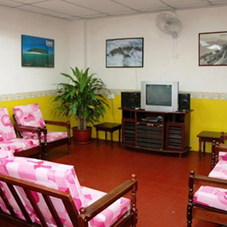 Stay In Lodge Kota Kinabalu Esterno foto