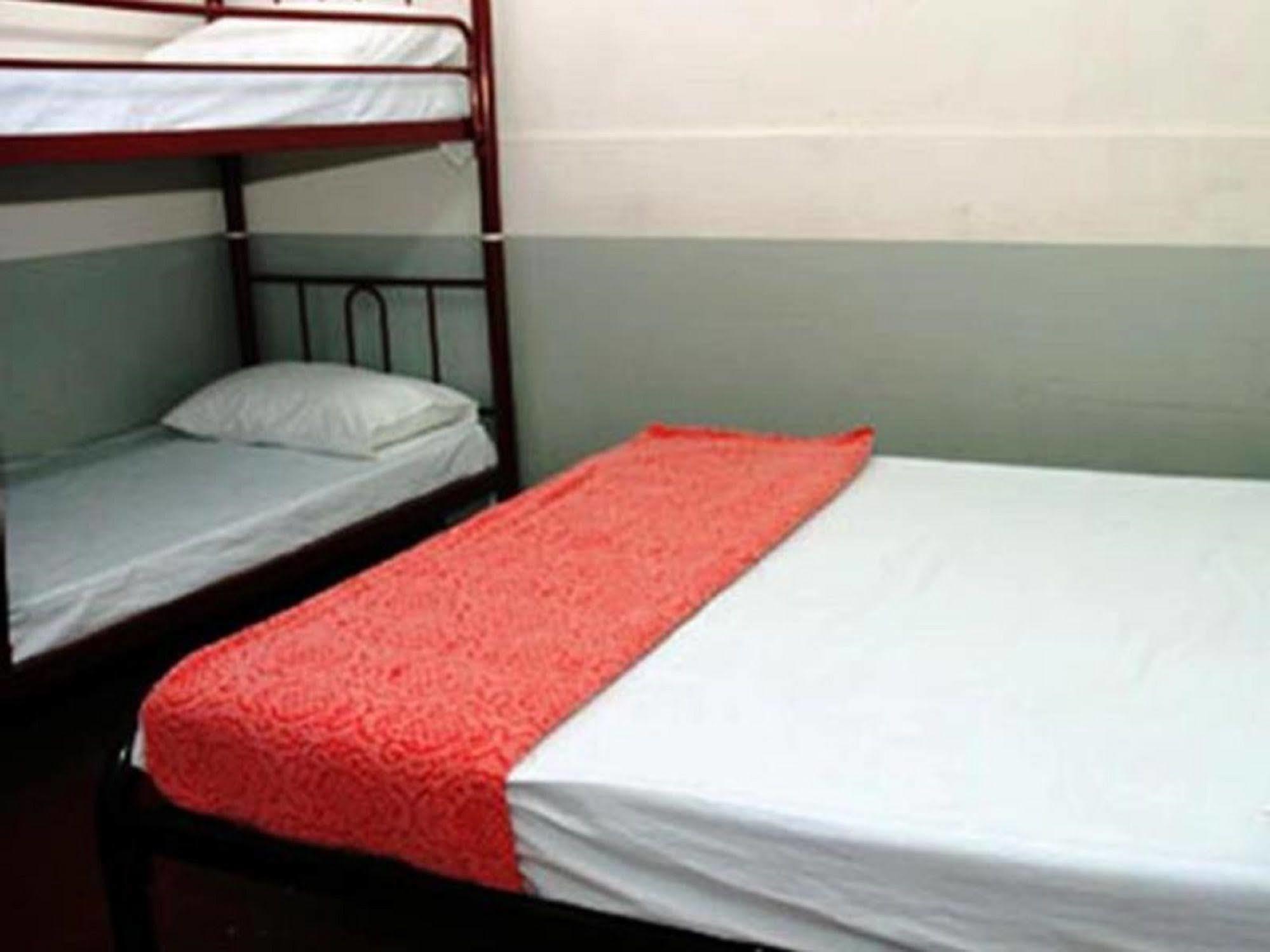 Stay In Lodge Kota Kinabalu Esterno foto